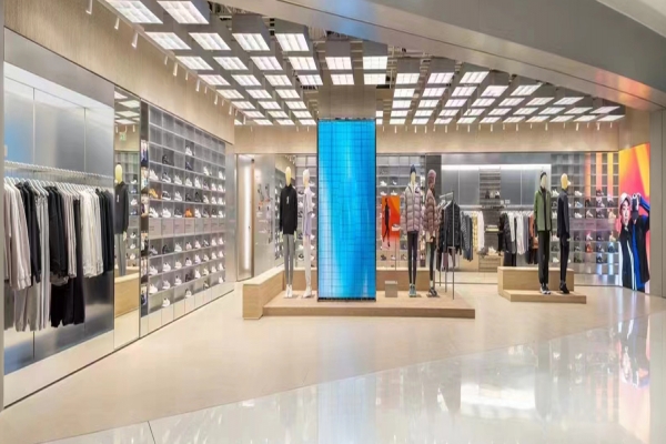 Display props production 