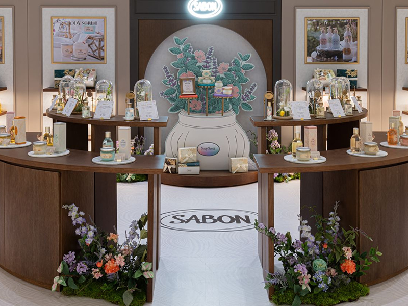 SABON New Product Window Display Props (6)