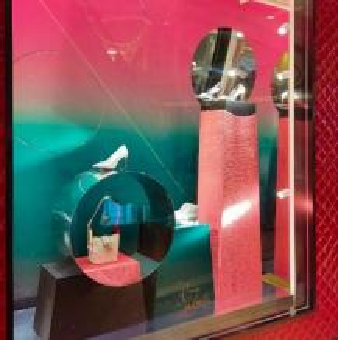 ChristianLouboutinWindow03.png